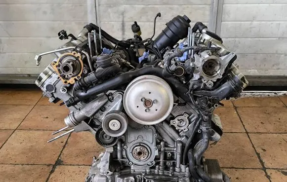 Audi A6 S6 C7 4G Engine CTU 06E121161AQ 06E103603AH