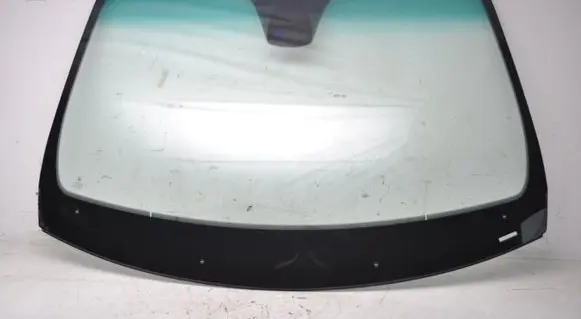Maserati Ghibli Front windscreen/windshield window 