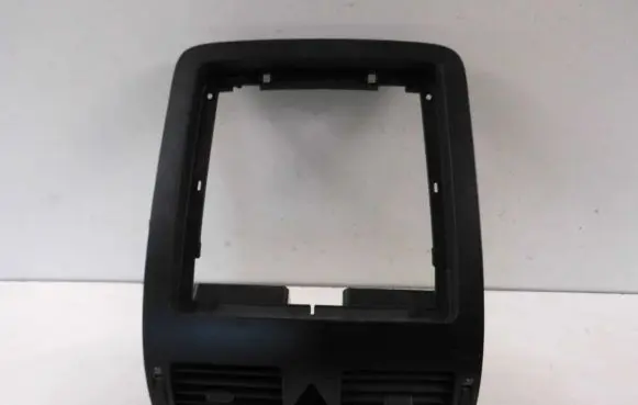 Volkswagen Caddy Dash center air vent grill