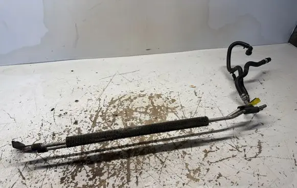 Volvo XC60 Power steering radiator 31280430