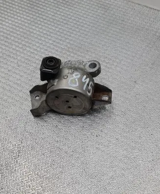 Opel Corsa E Engine mount bracket 13130739 060916