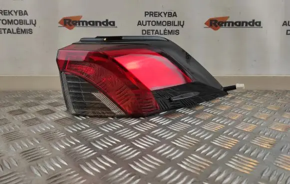Toyota RAV 4 (XA50) Rear/tail lights 8155042230 A4S1810000