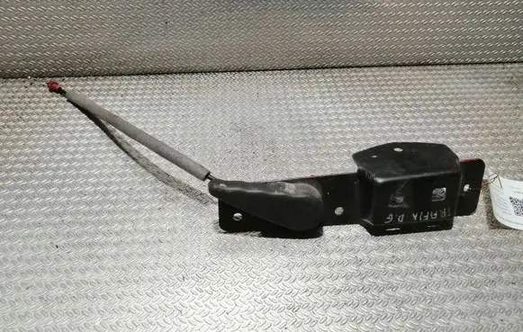 Loading door interior handle