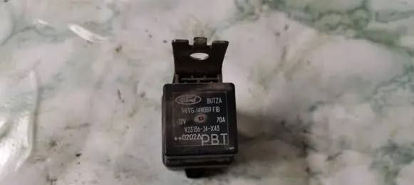 Ford Mondeo Mk III Other relay