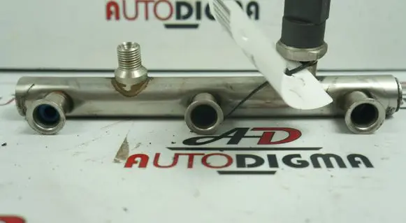 Audi RS6 Fuel main line pipe 06E130089