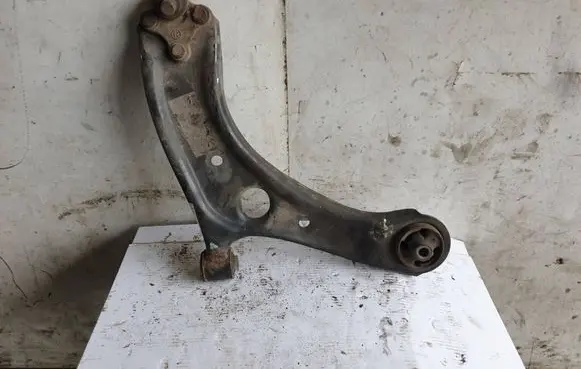 KIA Sportage Front lower control arm/wishbone 54501F1000
