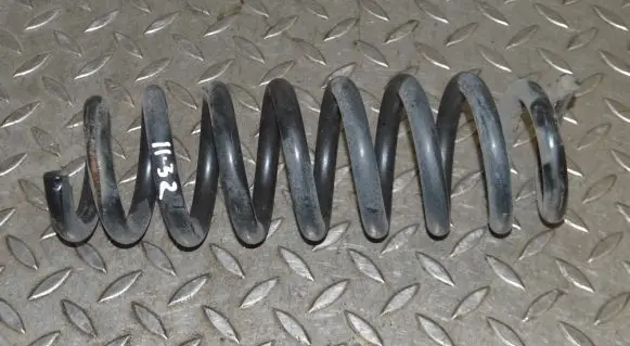 BMW 3 E90 E91 Rear coil spring