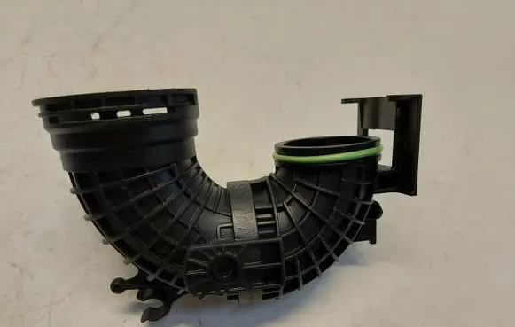 Air intake hose/pipe
