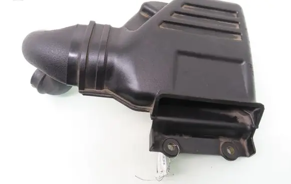 Hyundai H-100 Air intake hose/pipe 281724A201