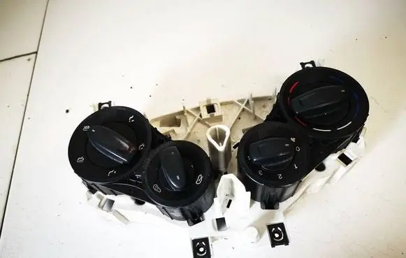 Ford Ka Climate control unit c542 5h4443200