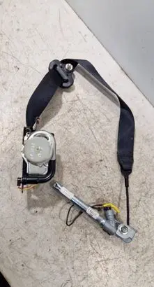 Mitsubishi Space Star Front seatbelt 622108900E