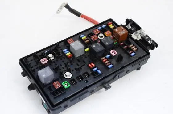 Opel Insignia A Fuse box set 13345497