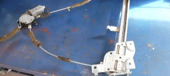 Mazda MX-5 NB Miata Front door window regulator with motor 