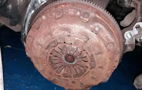 Ford Fusion Clutch set kit NEPLAUKIOJANTI