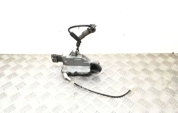 Citroen C5 Front door lock PSA574390 7030W1130J7 ARMA01773
