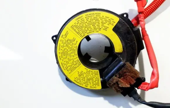 Mitsubishi Space Runner Airbag slip ring squib (SRS ring)