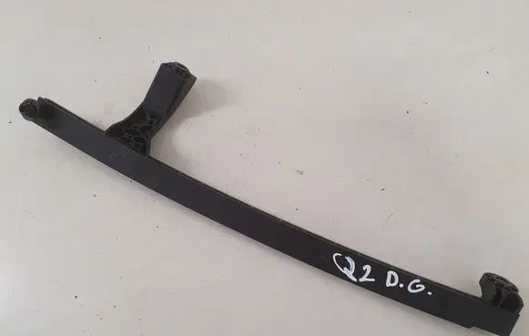 Audi Q2 - Rear door windshield rail 81A839068