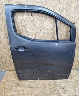 Peugeot Rifter Front door