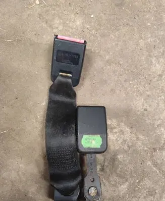 Peugeot 607 Rear seatbelt buckle 4284140F1902