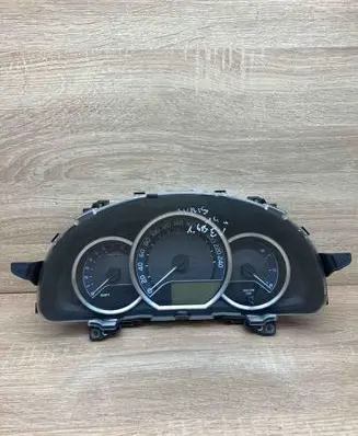 Toyota Auris E180 Speedometer (instrument cluster) 838000ZU20 MB1575508235