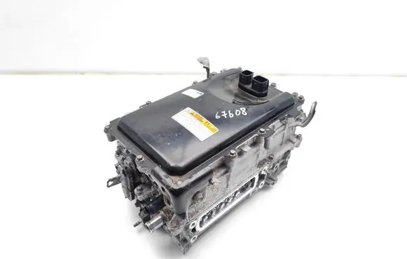 Toyota C-HR I Voltage converter inverter G920047330