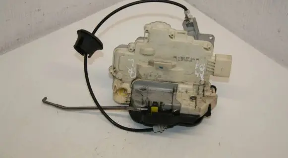 Audi A4 S4 B7 8E 8H Front door lock 8E2837016AA