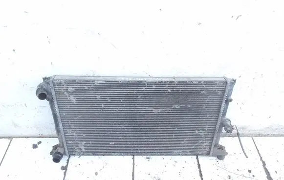 Seat Alhambra (Mk1) Coolant radiator 7M3121253B