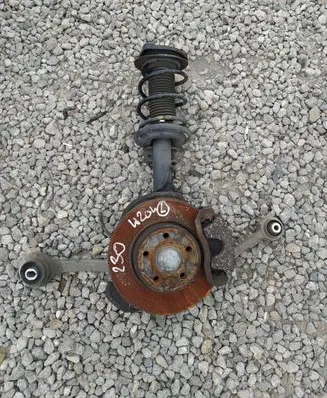 Mercedes-Benz C W204 Front wheel hub spindle knuckle A2043208213