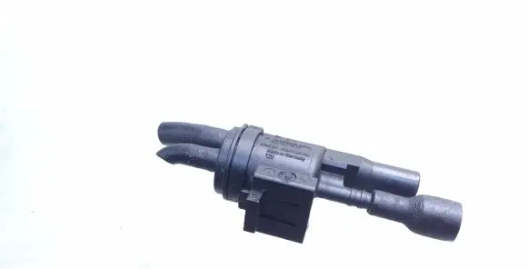 Mercedes-Benz E W212 Vacuum valve 0025407097