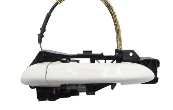 Volkswagen PASSAT B7 Front door exterior handle 3C0837885J