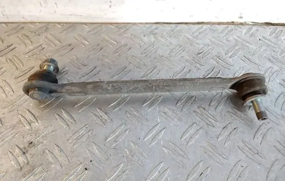 Lexus RX V Front anti-roll bar/stabilizer link 