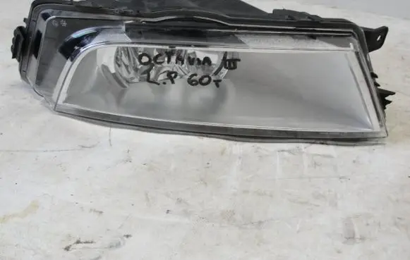 Skoda Octavia Mk3 (5E) Front fog light 5E0941699D