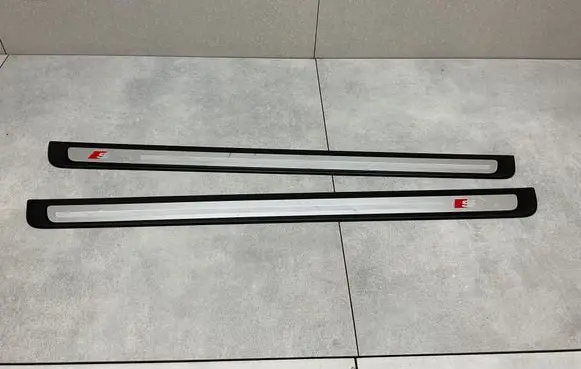 Audi A5 8T 8F sill trim set (inner) 8T0853373 8T0853374