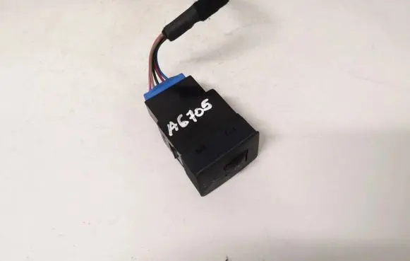 Hyundai Getz Headlight level height control switch