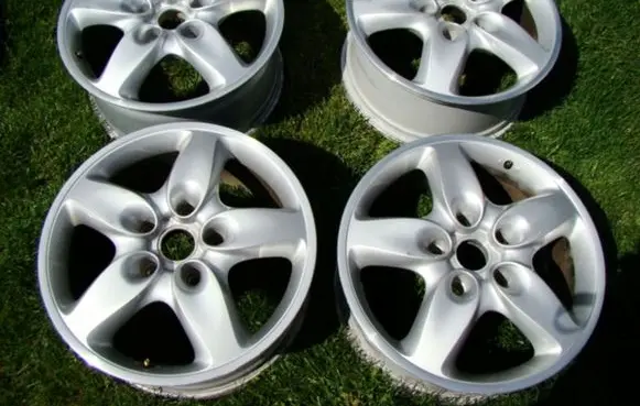 Porsche Cayenne (9PA) R18 alloy rim 