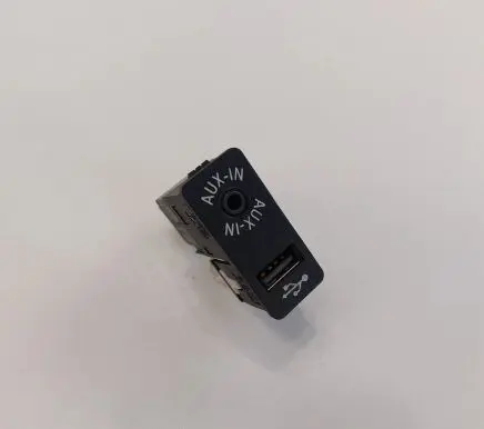 Mini One - Cooper R57 AUX in-socket connector 