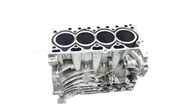 Volvo V60 Engine block 31430770 31401922 D4204T5