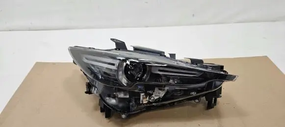 Mazda CX-5 Headlight/headlamp K12451030