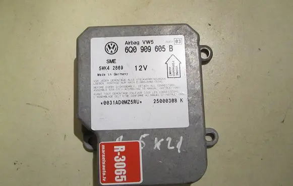 Volkswagen PASSAT B5 Airbag control unit/module 6Q0909605B