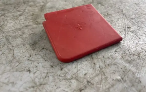 Mercedes-Benz S W221 Battery box tray cover/lid A0015460835