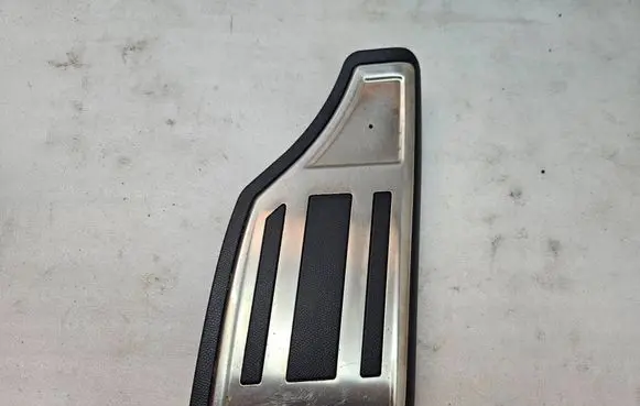Peugeot 508 II Foot rest pad/dead pedal 9816297477 98689V