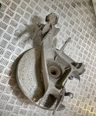 Land Rover Range Rover Sport L494 Rear wheel hub 