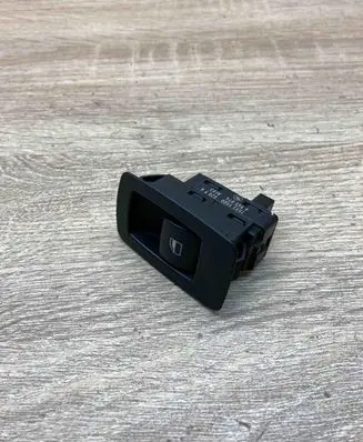 BMW X6 E71 Electric window control switch 6945874