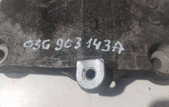 Volkswagen Golf V Generator/alternator bracket 03G903143A