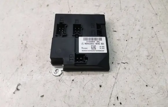 Mercedes-Benz E W211 Comfort/convenience module 2115458532 00403142A626