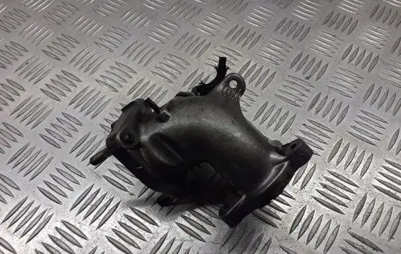 Toyota Corolla Verso E121 Intake manifold