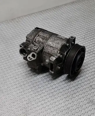 Volkswagen Golf V Air conditioning (A/C) compressor (pump) 1K0820803L 4830072685