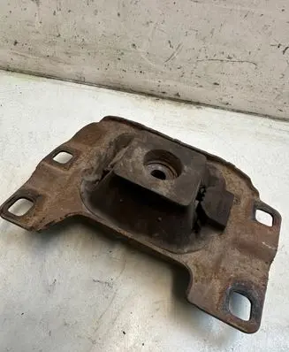 Mazda 3 I Gearbox mounting bracket 3N617M121CD