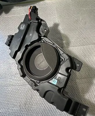 Hyundai Santa Fe Subwoofer speaker 96380s1100 S1100 96380