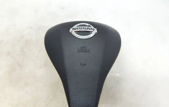Nissan Qashqai Steering wheel airbag 985104EA1A 34154250B 0589P1000202